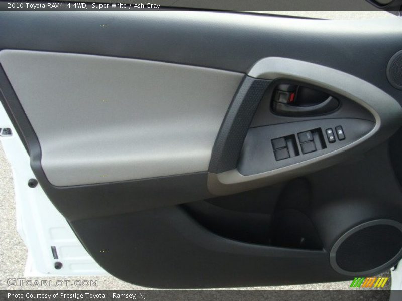 Super White / Ash Gray 2010 Toyota RAV4 I4 4WD