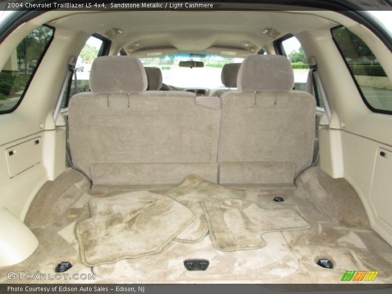 Sandstone Metallic / Light Cashmere 2004 Chevrolet TrailBlazer LS 4x4