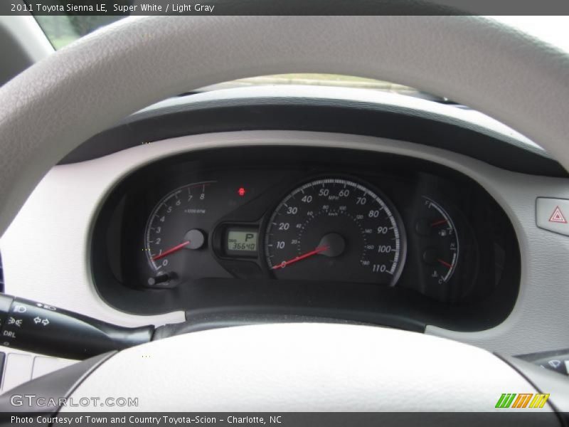 Super White / Light Gray 2011 Toyota Sienna LE