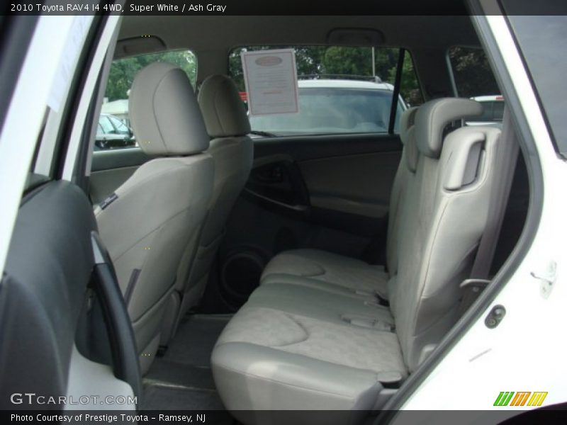 Super White / Ash Gray 2010 Toyota RAV4 I4 4WD