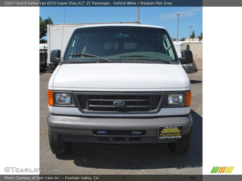 Oxford White / Medium Flint Grey 2007 Ford E Series Van E350 Super Duty XLT 15 Passenger