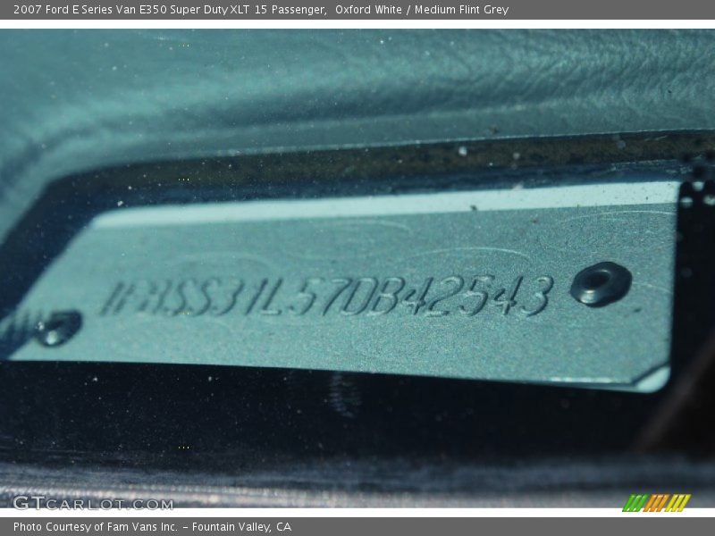 Oxford White / Medium Flint Grey 2007 Ford E Series Van E350 Super Duty XLT 15 Passenger