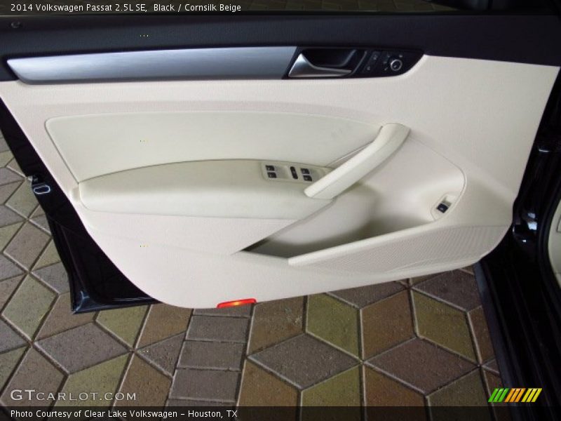 Door Panel of 2014 Passat 2.5L SE