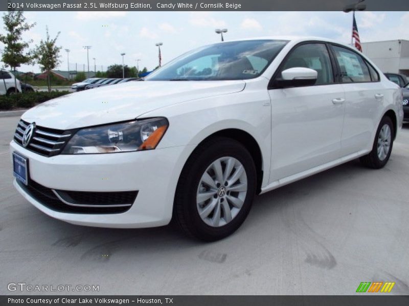 Candy White / Cornsilk Beige 2014 Volkswagen Passat 2.5L Wolfsburg Edition