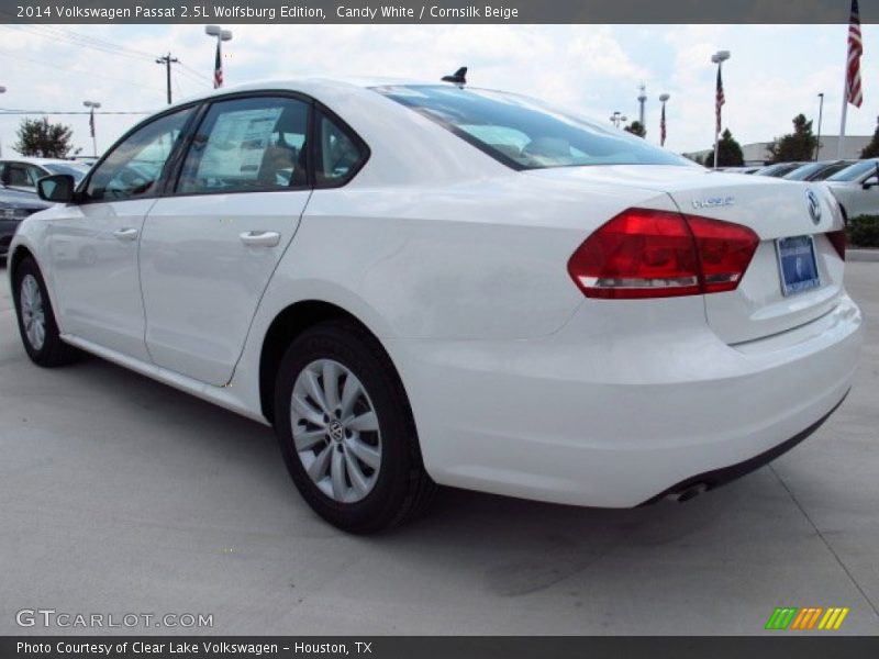 Candy White / Cornsilk Beige 2014 Volkswagen Passat 2.5L Wolfsburg Edition