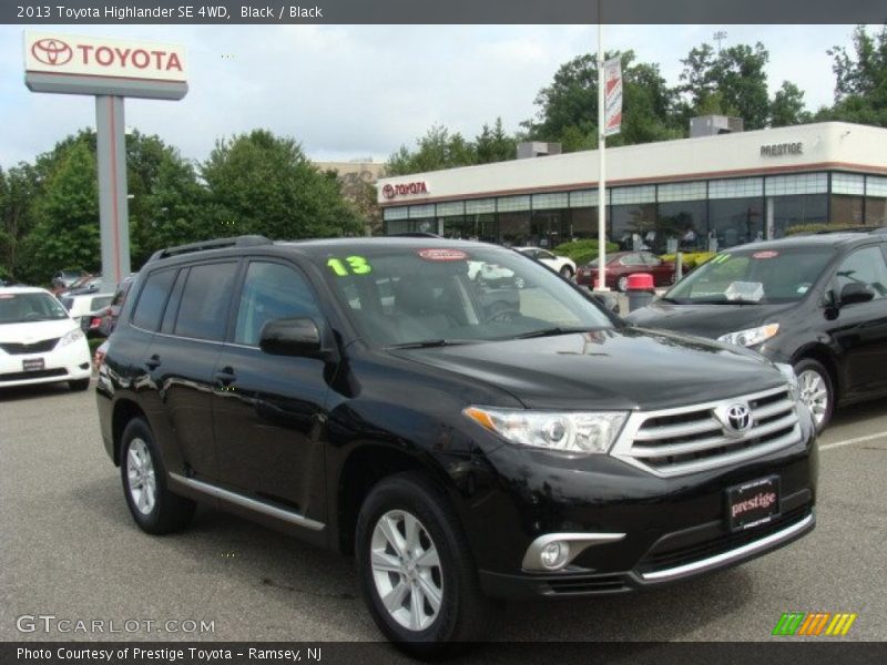 Black / Black 2013 Toyota Highlander SE 4WD