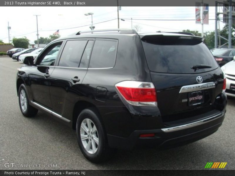 Black / Black 2013 Toyota Highlander SE 4WD