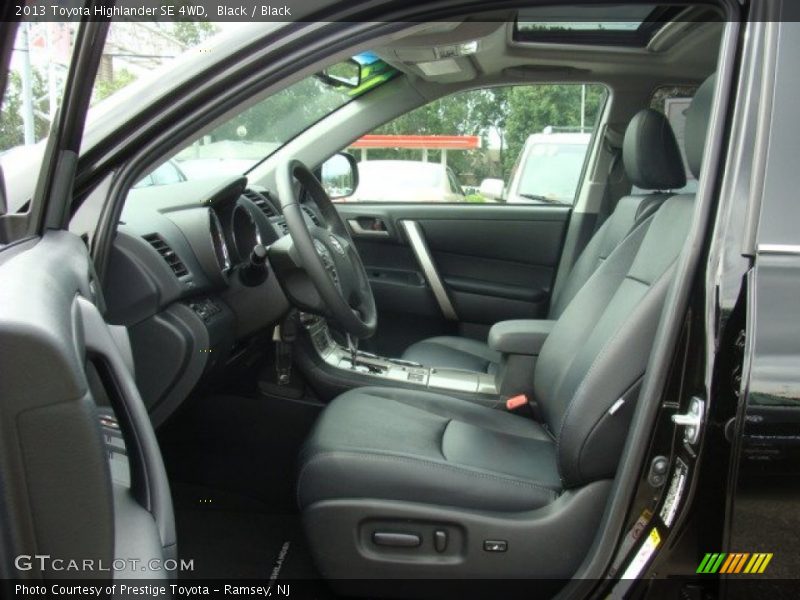 Black / Black 2013 Toyota Highlander SE 4WD