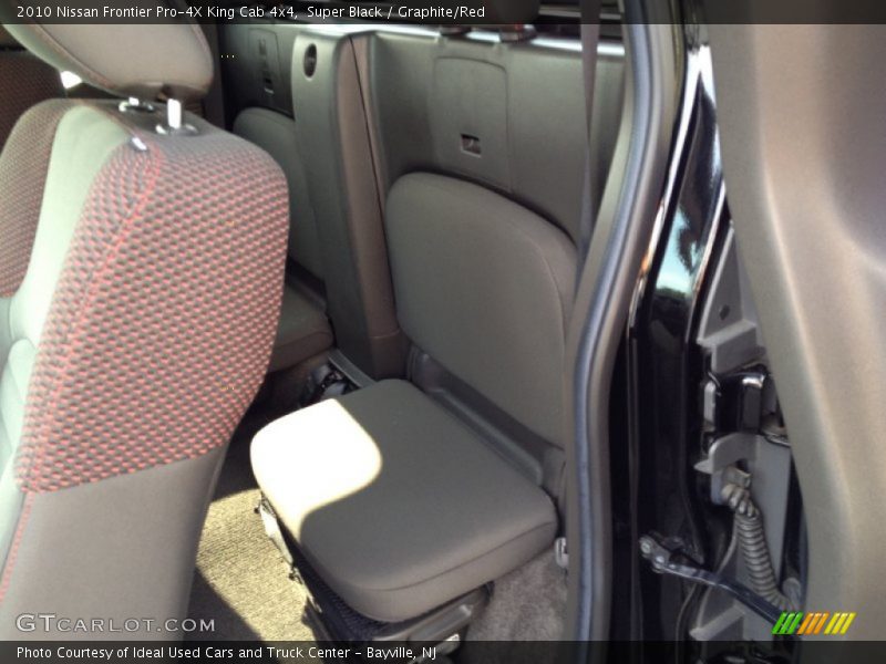 Super Black / Graphite/Red 2010 Nissan Frontier Pro-4X King Cab 4x4