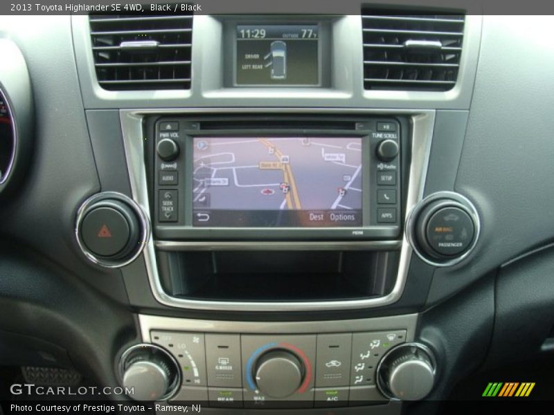 Black / Black 2013 Toyota Highlander SE 4WD