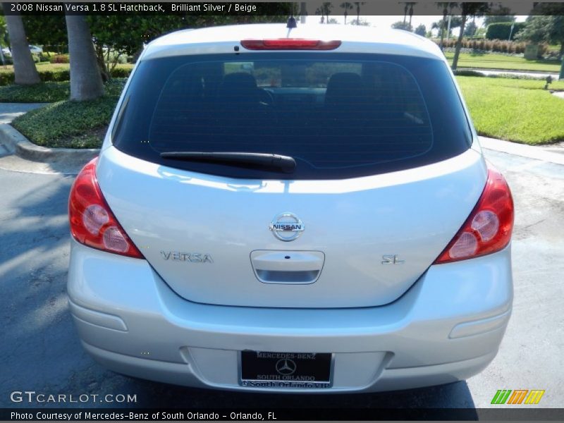 Brilliant Silver / Beige 2008 Nissan Versa 1.8 SL Hatchback