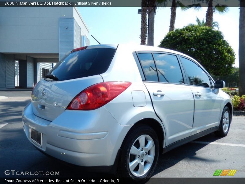 Brilliant Silver / Beige 2008 Nissan Versa 1.8 SL Hatchback
