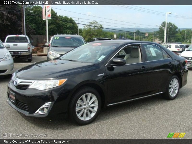 Attitude Black Metallic / Light Gray 2013 Toyota Camry Hybrid XLE