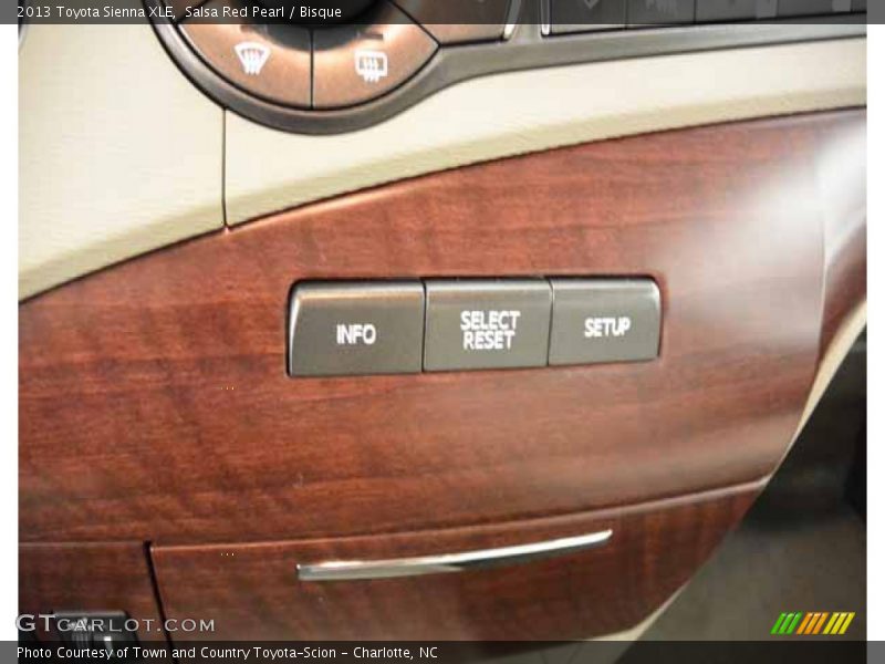 Salsa Red Pearl / Bisque 2013 Toyota Sienna XLE
