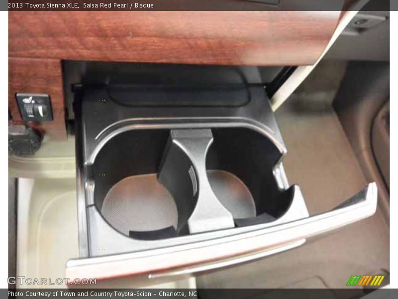 Salsa Red Pearl / Bisque 2013 Toyota Sienna XLE