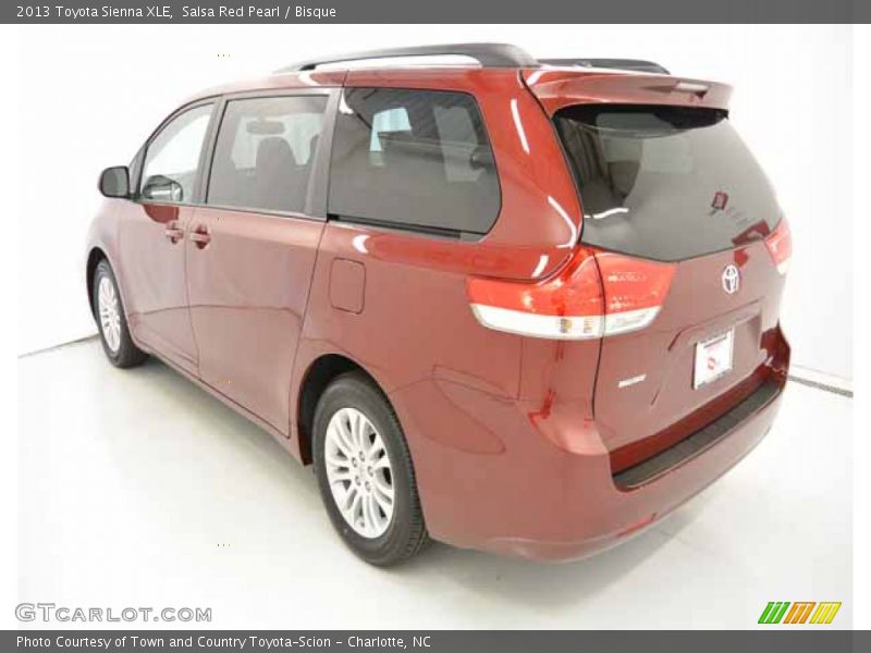 Salsa Red Pearl / Bisque 2013 Toyota Sienna XLE