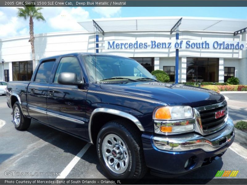 Deep Blue Metallic / Neutral 2005 GMC Sierra 1500 SLE Crew Cab