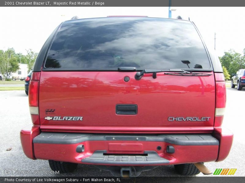 Majestic Red Metallic / Beige 2001 Chevrolet Blazer LT