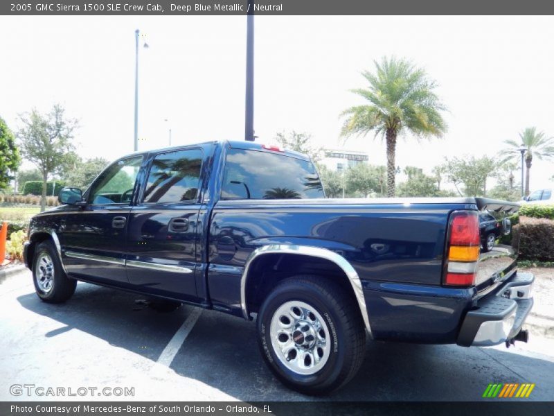 Deep Blue Metallic / Neutral 2005 GMC Sierra 1500 SLE Crew Cab