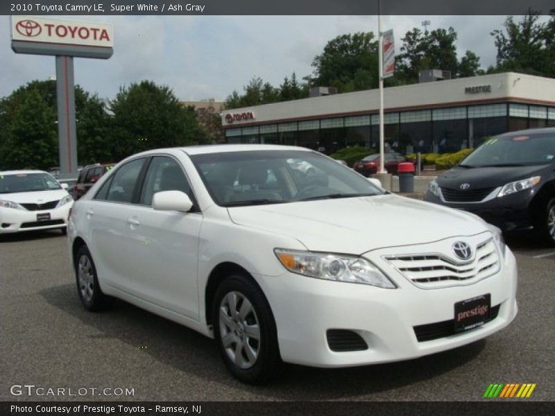 Super White / Ash Gray 2010 Toyota Camry LE