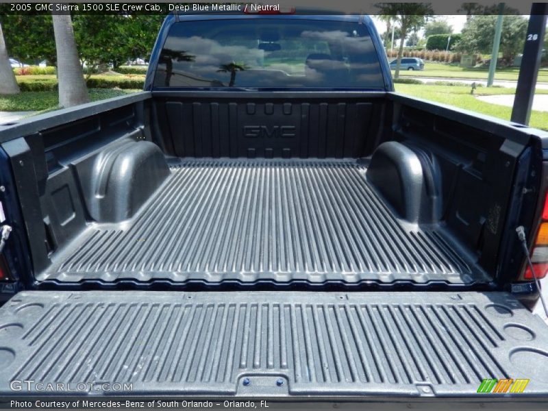 Deep Blue Metallic / Neutral 2005 GMC Sierra 1500 SLE Crew Cab
