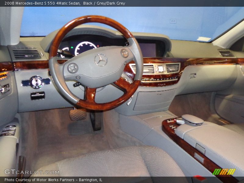 Black / Grey/Dark Grey 2008 Mercedes-Benz S 550 4Matic Sedan