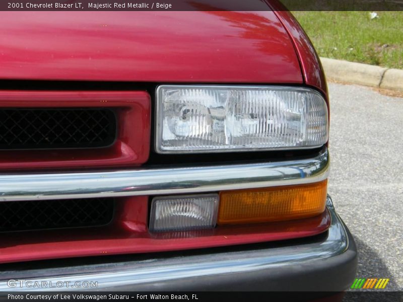Majestic Red Metallic / Beige 2001 Chevrolet Blazer LT
