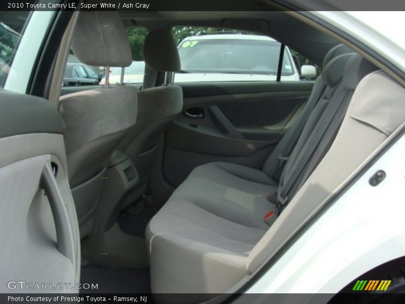 Super White / Ash Gray 2010 Toyota Camry LE