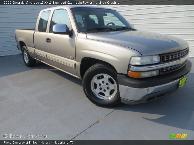 Light Pewter Metallic / Graphite 2000 Chevrolet Silverado 1500 LS Extended Cab