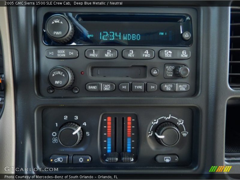 Deep Blue Metallic / Neutral 2005 GMC Sierra 1500 SLE Crew Cab