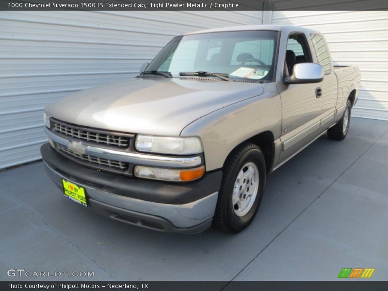 Light Pewter Metallic / Graphite 2000 Chevrolet Silverado 1500 LS Extended Cab
