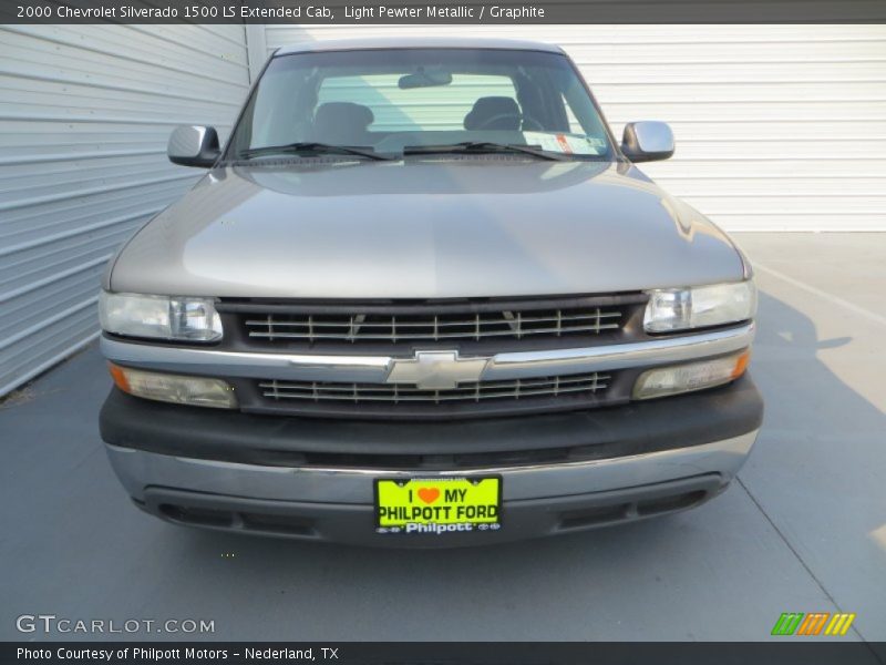 Light Pewter Metallic / Graphite 2000 Chevrolet Silverado 1500 LS Extended Cab