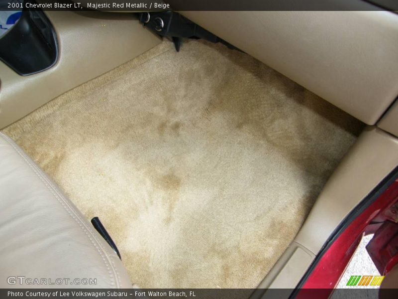 Majestic Red Metallic / Beige 2001 Chevrolet Blazer LT