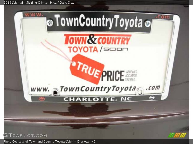 Sizzling Crimson Mica / Dark Gray 2013 Scion xB