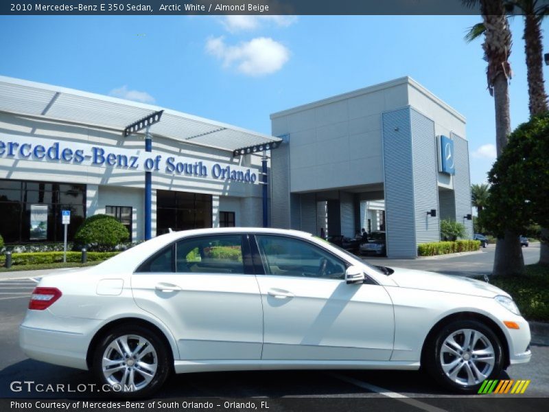 Arctic White / Almond Beige 2010 Mercedes-Benz E 350 Sedan