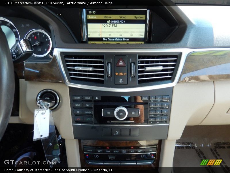 Arctic White / Almond Beige 2010 Mercedes-Benz E 350 Sedan