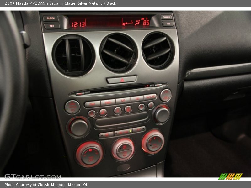 Glacier Silver Metallic / Black 2004 Mazda MAZDA6 s Sedan
