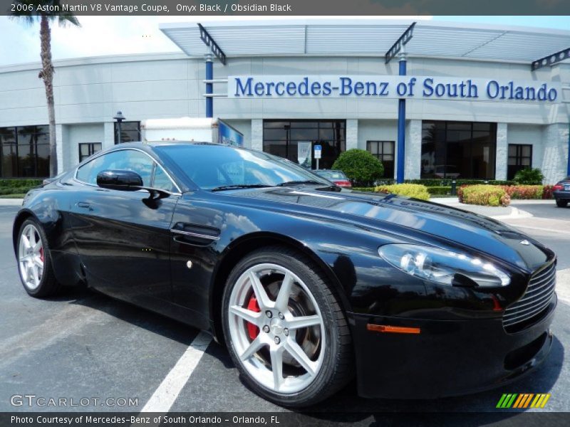 Onyx Black / Obsidian Black 2006 Aston Martin V8 Vantage Coupe