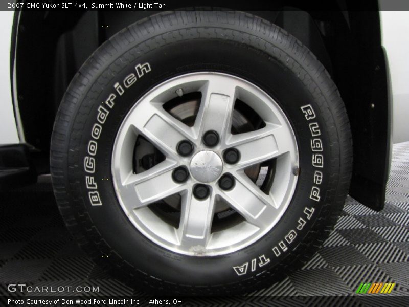 Summit White / Light Tan 2007 GMC Yukon SLT 4x4