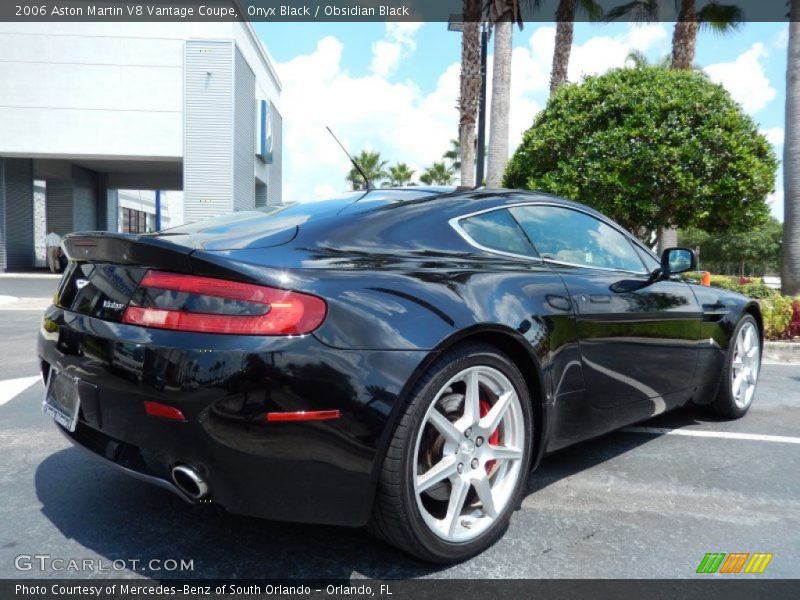 Onyx Black / Obsidian Black 2006 Aston Martin V8 Vantage Coupe