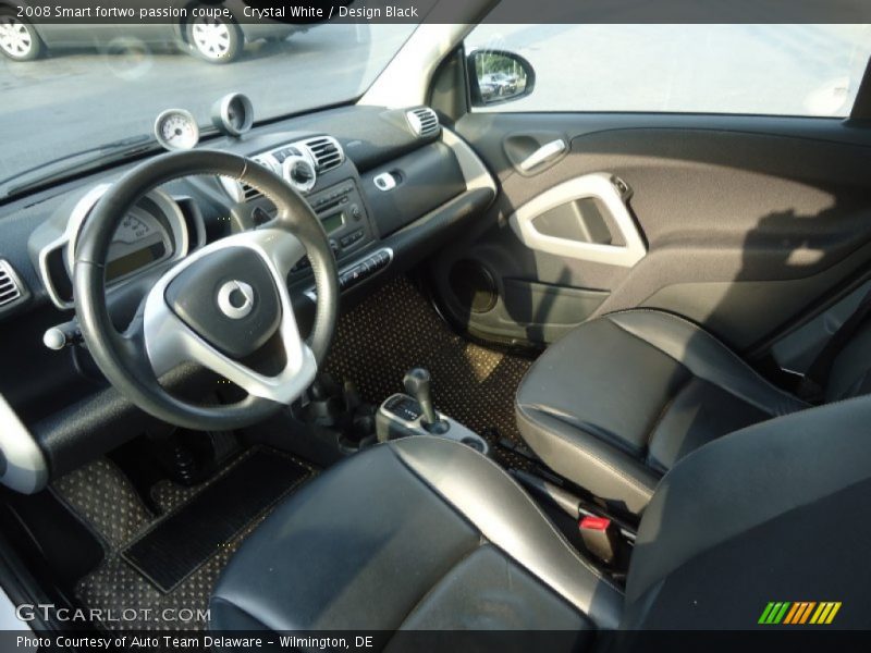Crystal White / Design Black 2008 Smart fortwo passion coupe