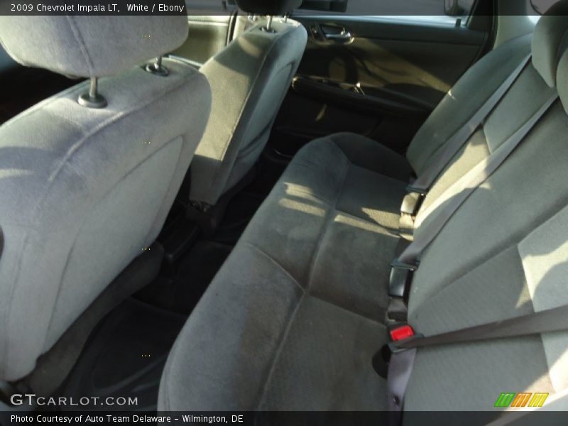 White / Ebony 2009 Chevrolet Impala LT