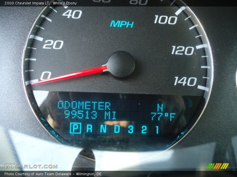 White / Ebony 2009 Chevrolet Impala LT