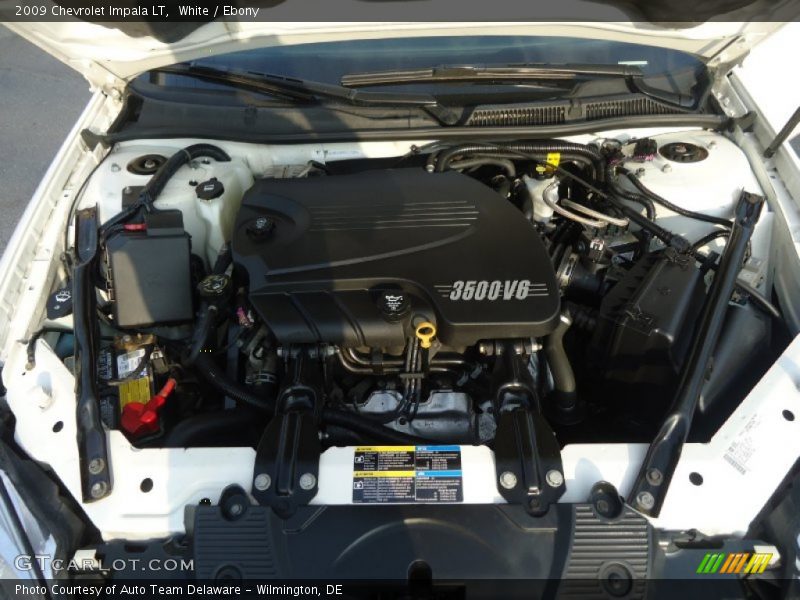 White / Ebony 2009 Chevrolet Impala LT