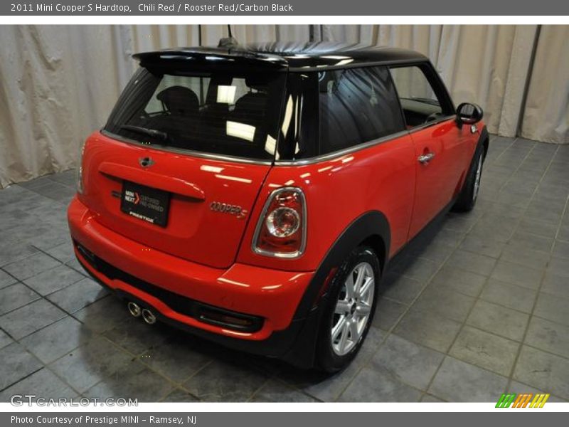 Chili Red / Rooster Red/Carbon Black 2011 Mini Cooper S Hardtop
