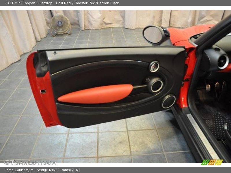 Chili Red / Rooster Red/Carbon Black 2011 Mini Cooper S Hardtop