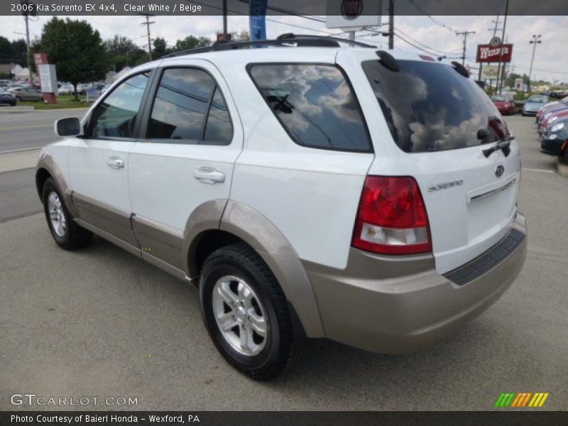 Clear White / Beige 2006 Kia Sorento EX 4x4