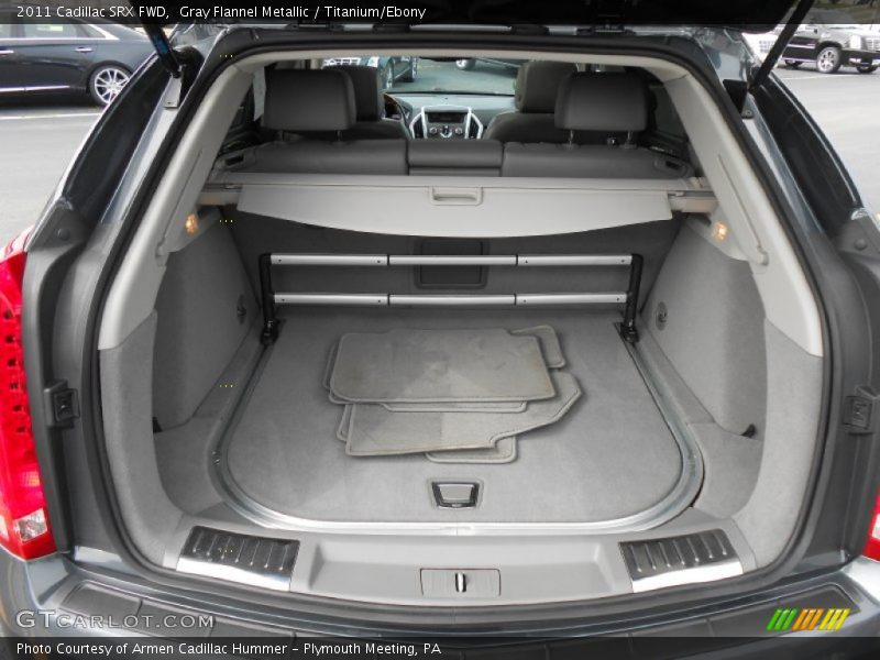 Gray Flannel Metallic / Titanium/Ebony 2011 Cadillac SRX FWD