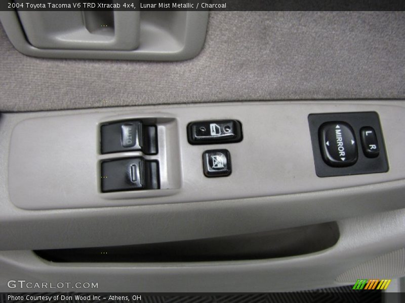 Lunar Mist Metallic / Charcoal 2004 Toyota Tacoma V6 TRD Xtracab 4x4