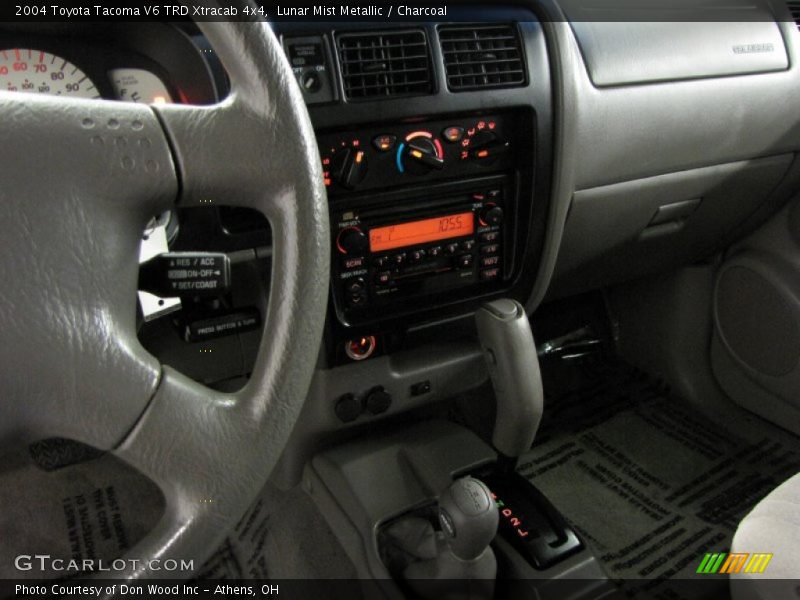 Lunar Mist Metallic / Charcoal 2004 Toyota Tacoma V6 TRD Xtracab 4x4